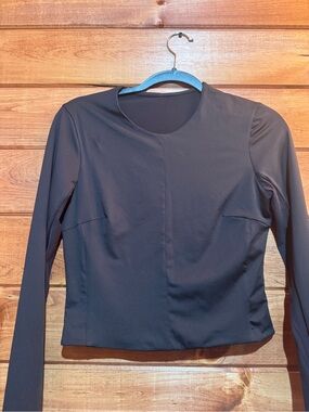 lululemon athletica Black Long-Sleeve Scoop Neck Top
